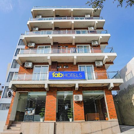 Fabhotel Unique Stay Noida Exteriér fotografie