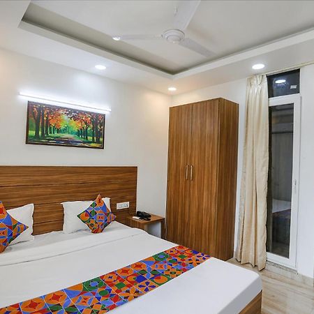 Fabhotel Unique Stay Noida Exteriér fotografie
