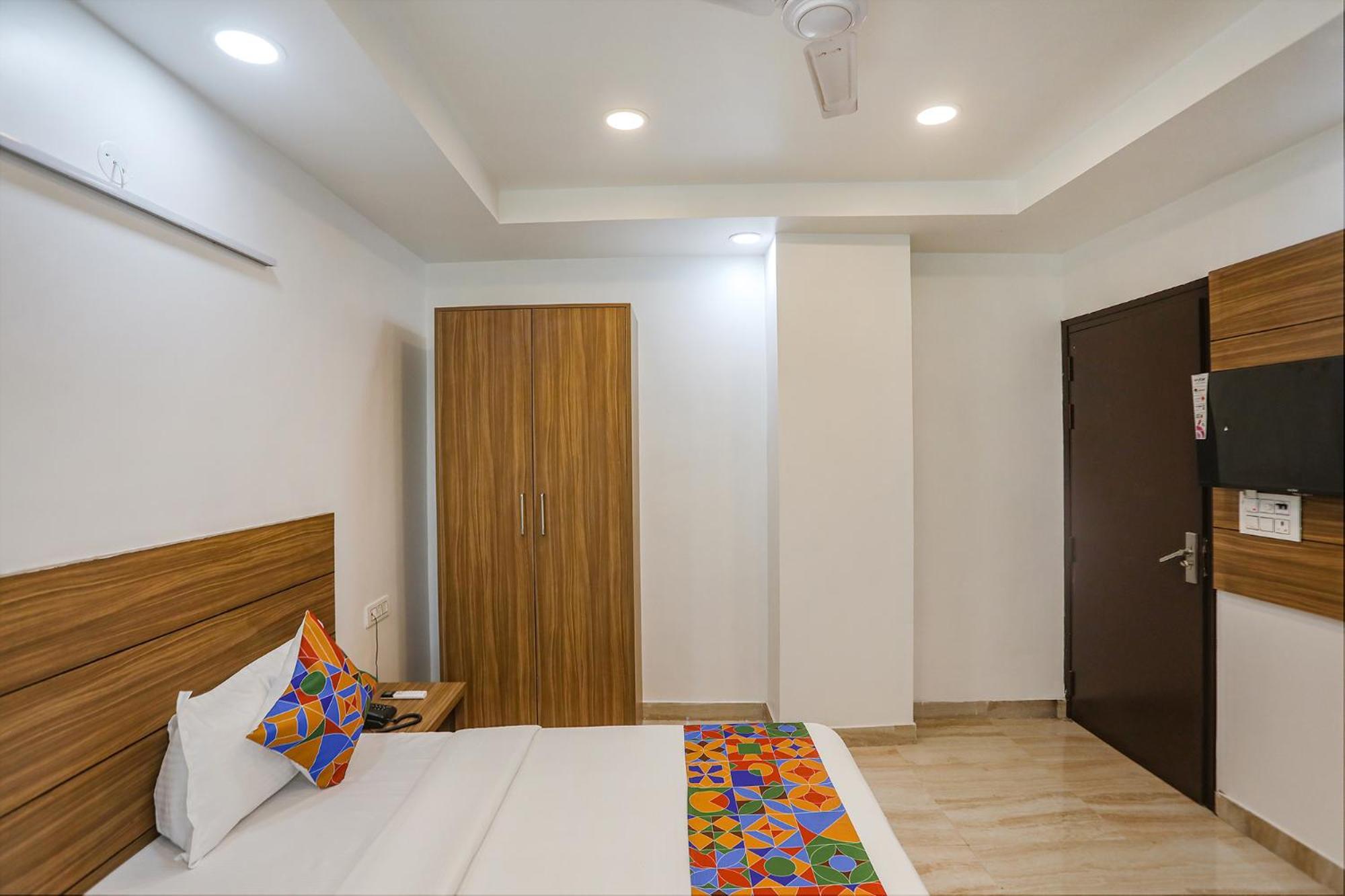 Fabhotel Unique Stay Noida Exteriér fotografie