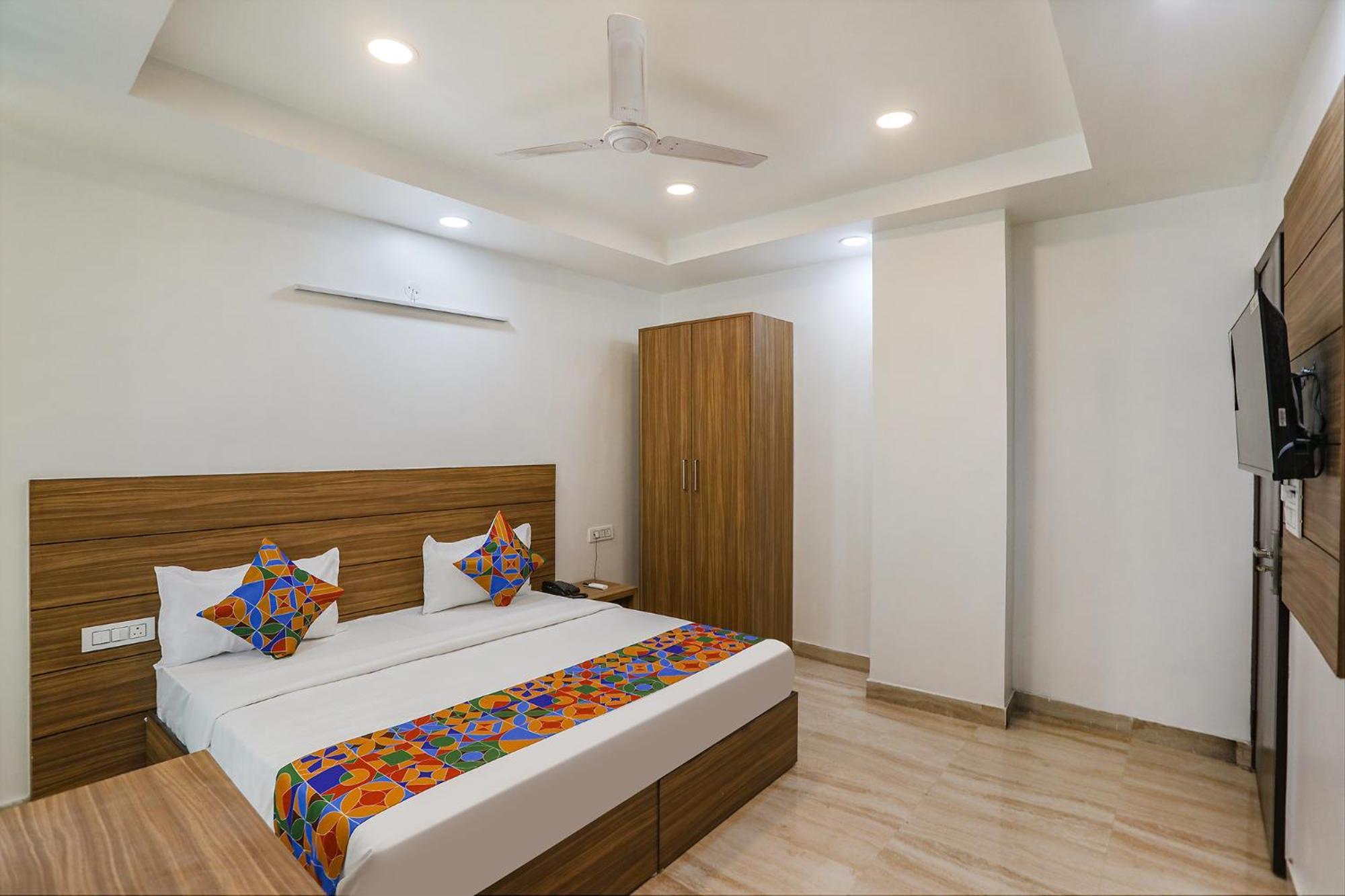 Fabhotel Unique Stay Noida Exteriér fotografie