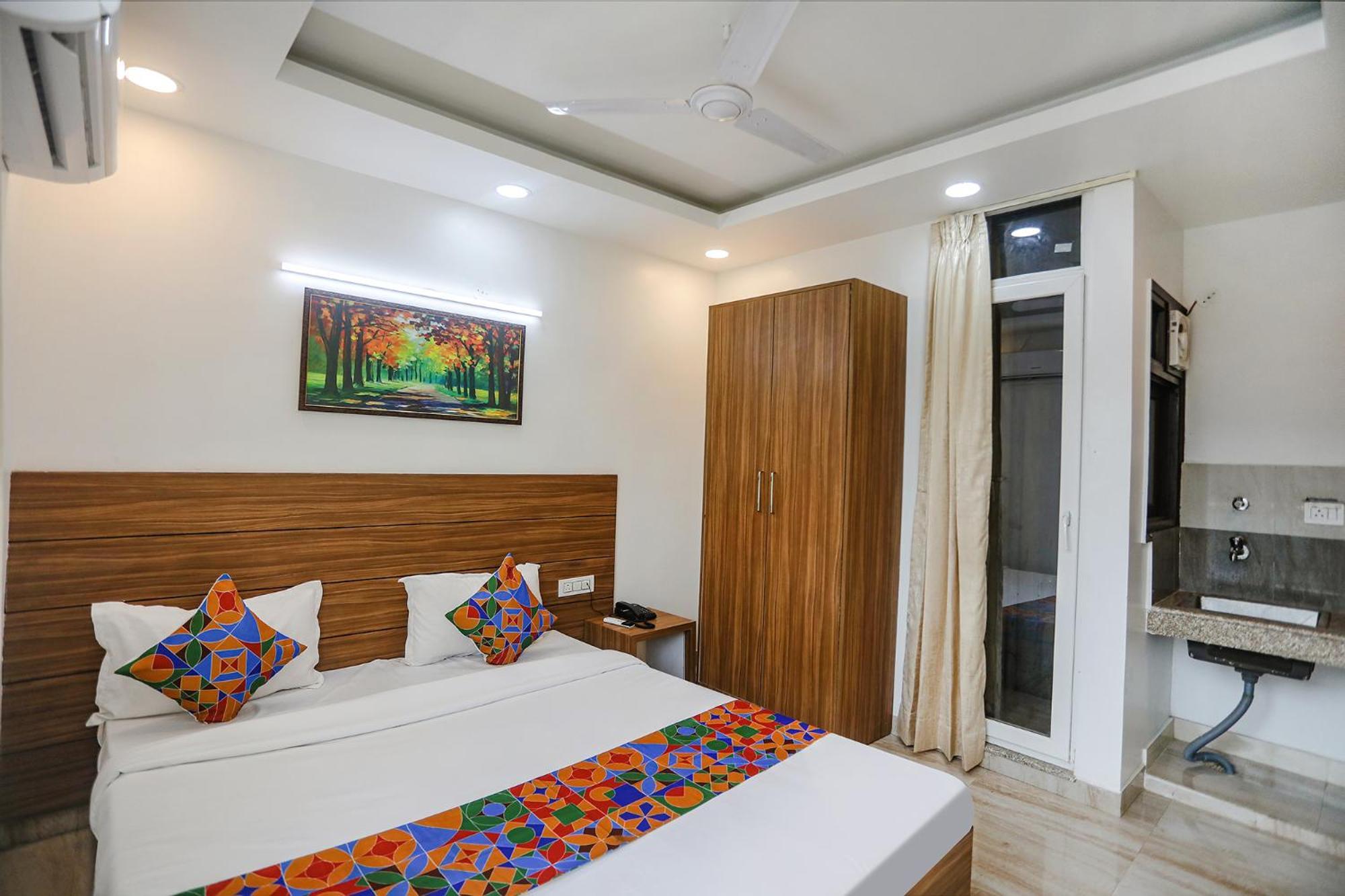 Fabhotel Unique Stay Noida Exteriér fotografie